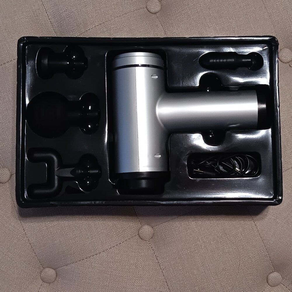 Lomi Cordless Muscle Massager / Deep tissue & Muscle Massager